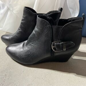 Anne Klein | Black Ankle Boots | 7.5